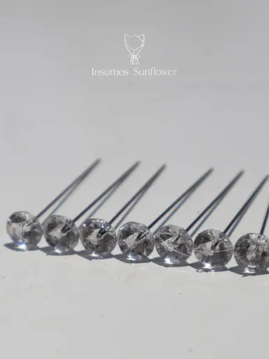 Alfileres de diamante